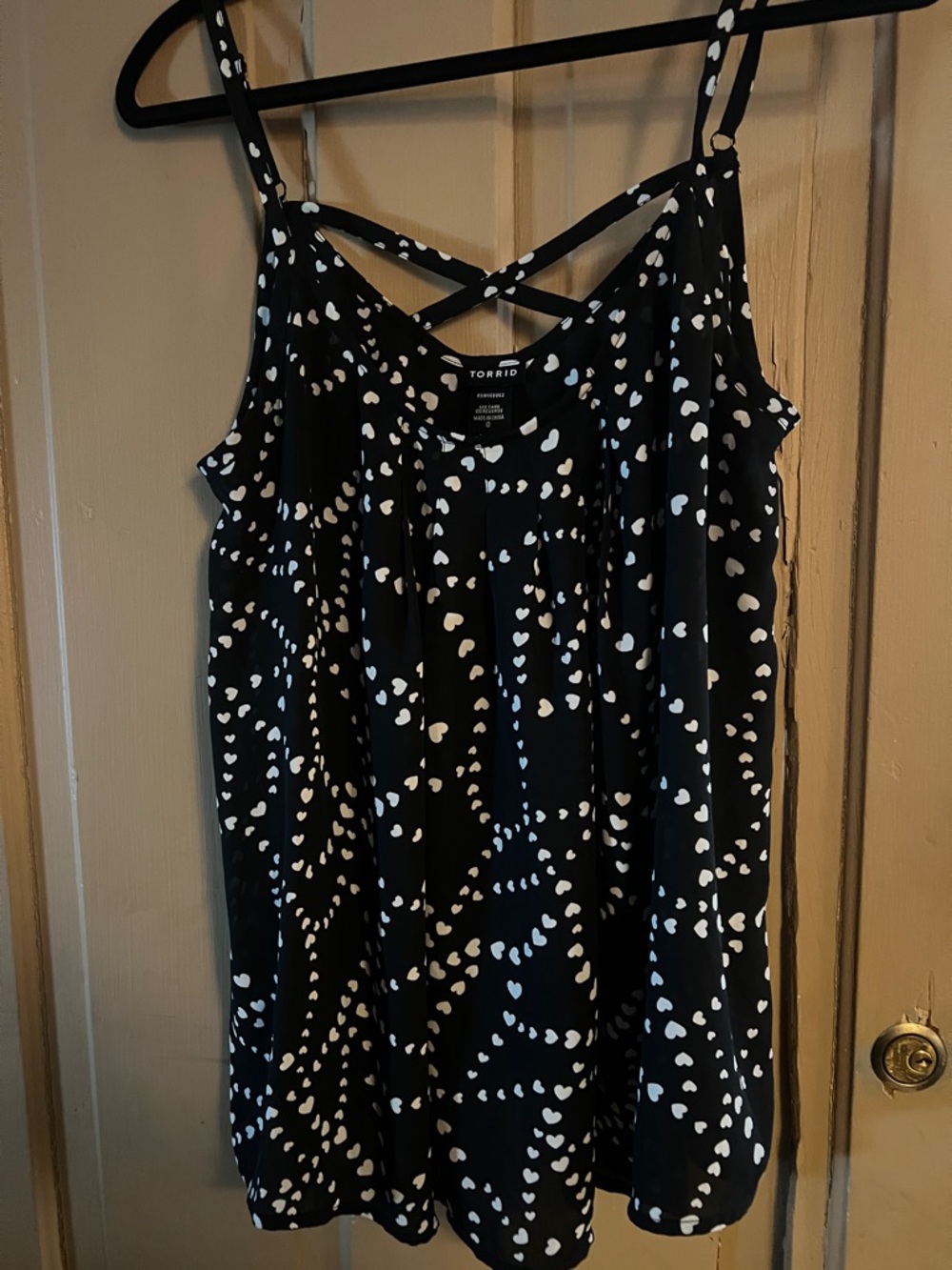 torrid Black and White Heart Print Strappy Cami